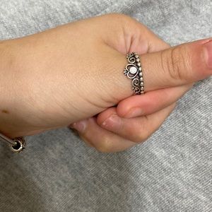 Pandora ring